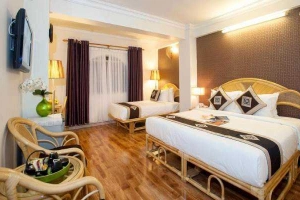 Dragon Palace II Hotel
