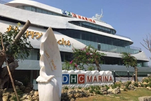 Nhà Hàng Du Thuyền Hạnh Phúc - Happy Yacht