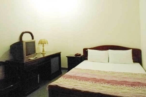 Đức Bình Hotel - Phan Đình Phùng