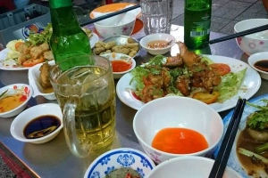 Quán Ăn Đức Hiếu - Bia Hơi & Các Món Nhậu