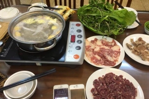Quán Ăn Đức Lộc - Nướng & Lẩu