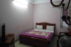 Đức Phong Hotel