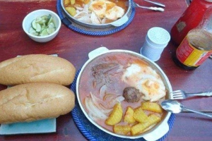 Đức Tuấn - Bánh Mì Chảo & Ăn Vặt