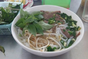 Quán Ăn Đức Tuấn - Phở Bò & Cơm Rang