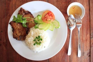 Quán Ăn Dũng Béo - Cơm & Đặc Sản Gà Mía