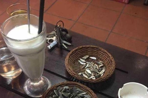 Dung Cafe - Cù Chính Lan