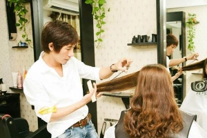 Dũng Salon - Huỳnh Văn Bánh