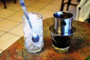 E Coffee - Ấp Bắc