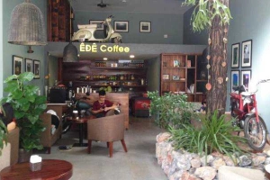 Ê Đê Coffee