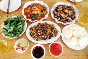 Ếch Ộp Quán - Lươn & Ếch