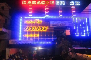 Em Ca 2 Karaoke - Ngũ Hành Sơn