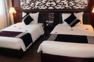 Essence Hotel - Tạ Hiện
