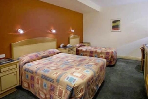 Family Hotel - Trần Hưng Đạo
