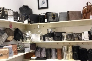 Fiona Accessories - Núi Trúc