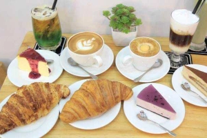 Flat White Coffee, Teas & Cakes