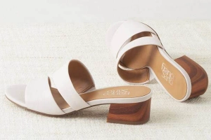 Franco Sarto Vietnam - Royal City