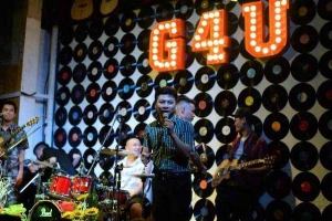 G4U - Acoustic Cafe
