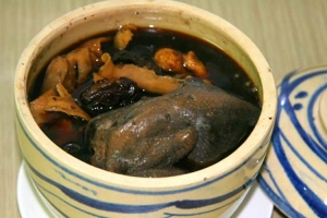 Quán Ăn Gà Ác Tiềm - Tôn Đản
