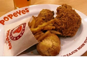 Nhà Hàng Gà Rán Popeyes - Lê Đại Hành