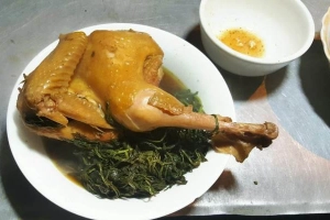 Quán Ăn Gà Tần Bà Duyên