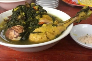 Quán Ăn Gà Tần, Bánh Cuốn Nóng & Bún Chả - Trần Cung