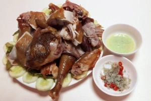 Gà Tươi Mạnh Hoạch - Quang Trung