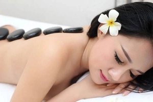 Gia Hân - Foot Massage