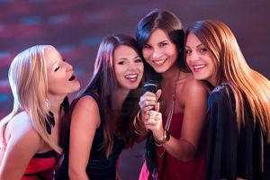 Giai Điệu Tiểu La Karaoke