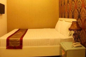 Giang Sơn 1 Hotel