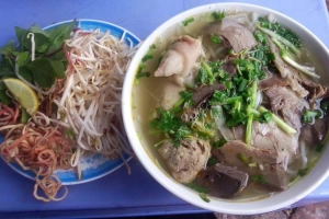 Giang Thanh - Bún Bò Huế