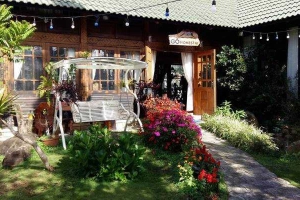 Gỗ Homestay