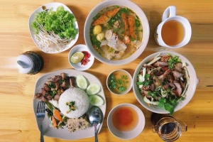 Nhà Hàng Góc Quán - Cơm Tấm & Bánh Canh