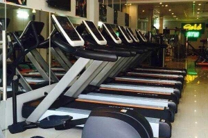 Gold Gym - Phạm Thế Hiển