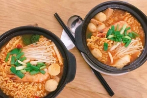 Quán Ăn Gold - Mì Cay 7 Cấp Độ
