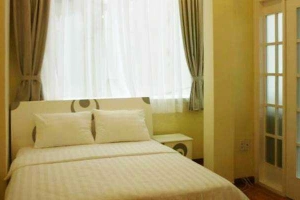 Green Life Service Apartment