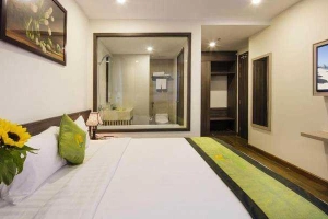 Green Lighthouse Hotel
