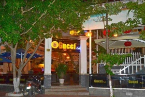 Gucci Cafe