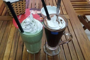 H.T Cafe