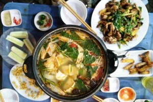 Quán Ăn Hà Lâm - Bò Nầm Nướng & Lẩu
