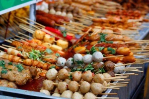 Hà Nội Phố - Ăn Vặt & Trà Đào