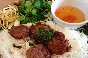 Quán Ăn Hà Nội Quán - Bún Chả Hà Nội