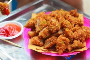 Hà Phương Quán - Nem Chua Rán & Coffee Sinh Tố