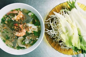 Quán Ăn Hai Bu - Hủ Tiếu Nam Vang, Cháo Lòng & Cơm Tấm