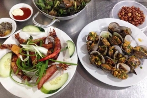 Quán Ăn Hải Sản Bà Thôi 2