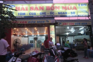 Quán Ăn Hải Sản Bốn Mùa