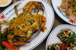 Quán Ăn Hải Sản Phú Minh