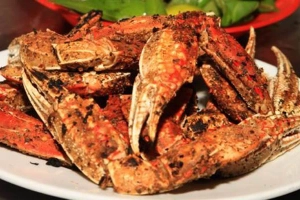 Quán Ăn Hải Sản Phương - Nguyễn Tất Thành