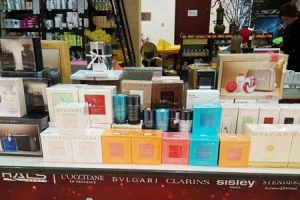 Halgroup Outlet - Vincom Bà Triệu