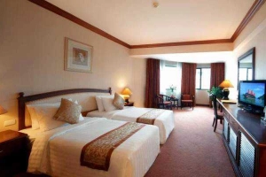 Halong Plaza Hotel - Hạ Long