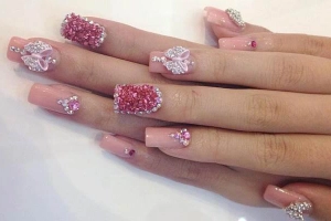 Hana Nail